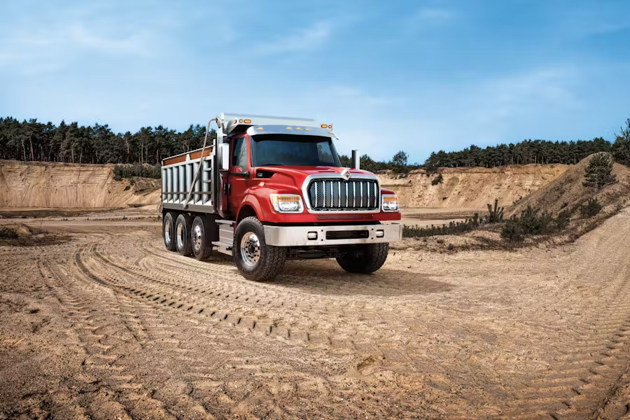 international-hv-foreground-front-gravelpit-dumptruck